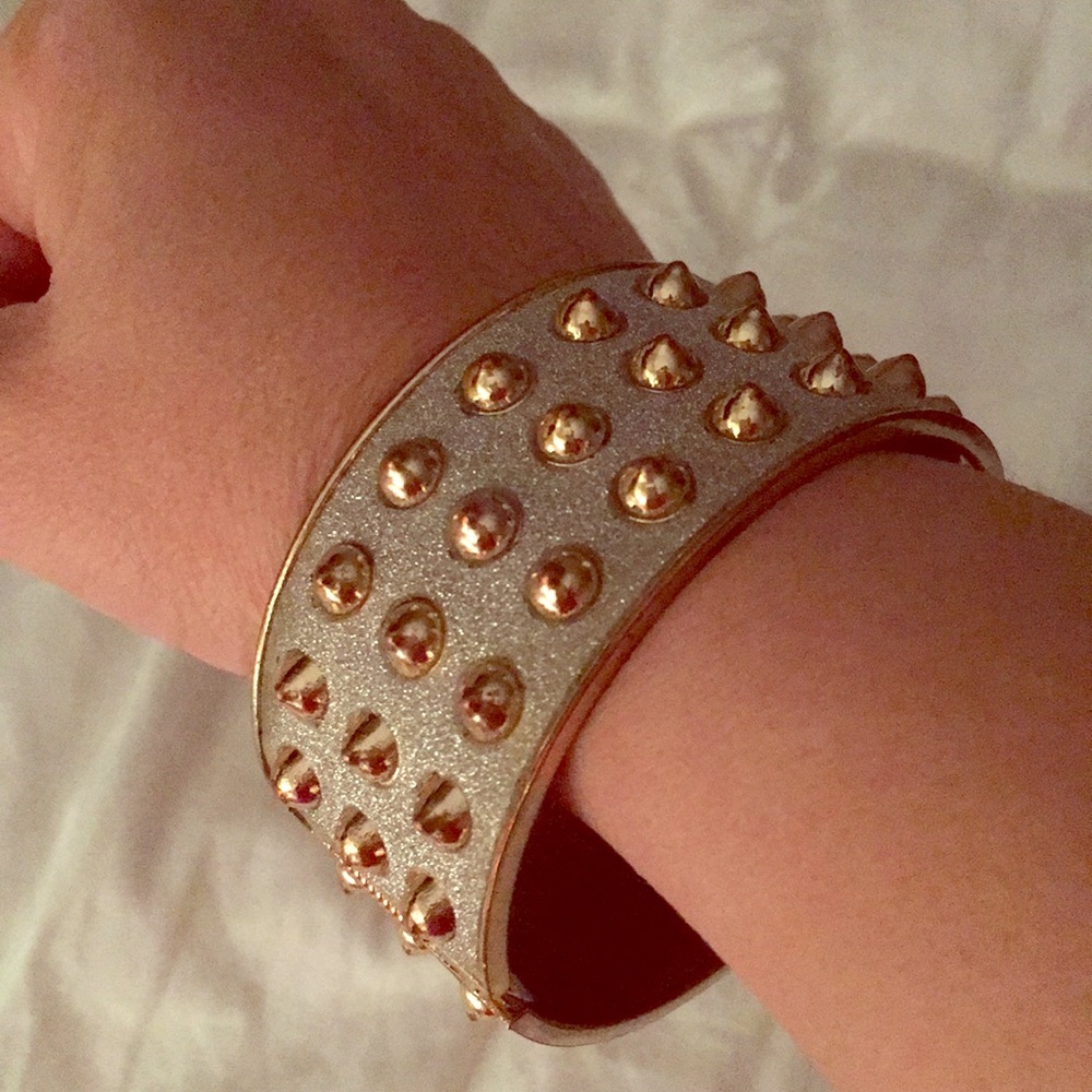 Cuff bracelet
